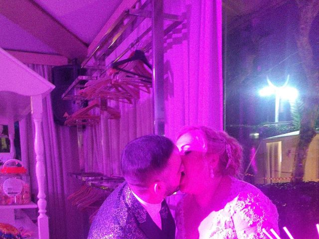 La boda de Víctor  y Cristina en Leganés, Madrid 14
