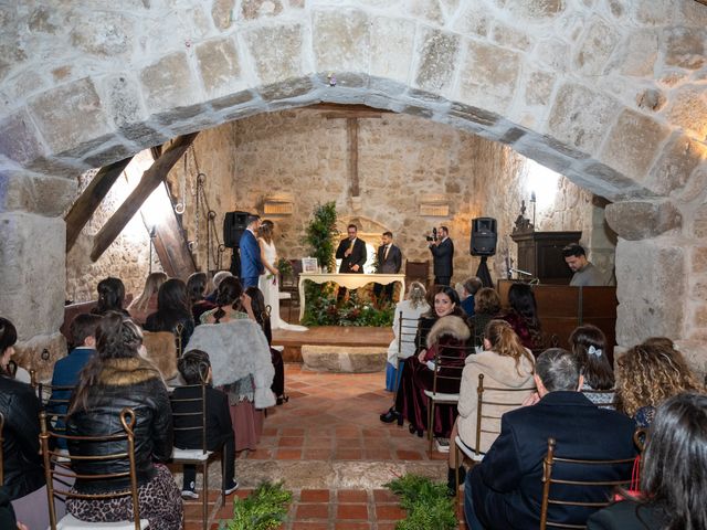 La boda de Victor y Cristina en Villanubla, Valladolid 22