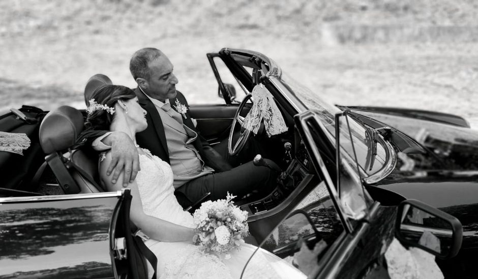La boda de Nandi y Natalia  en O Rosal (Calvario), Pontevedra