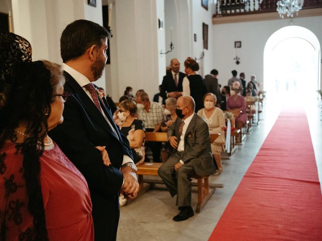 La boda de José Antonio y Carmen en Salteras, Sevilla 33