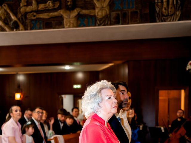 La boda de Javier y Mónica en Oviedo, Asturias 25