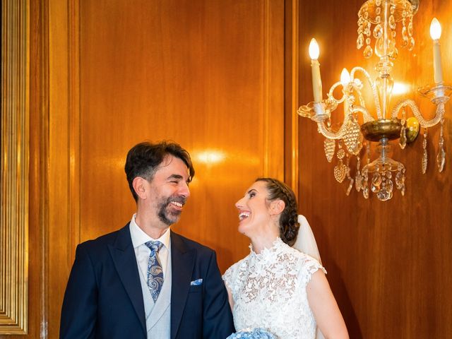 La boda de Javier y Mónica en Oviedo, Asturias 55