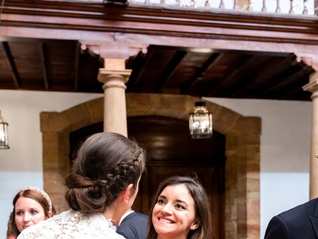 La boda de Javier y Mónica en Oviedo, Asturias 65