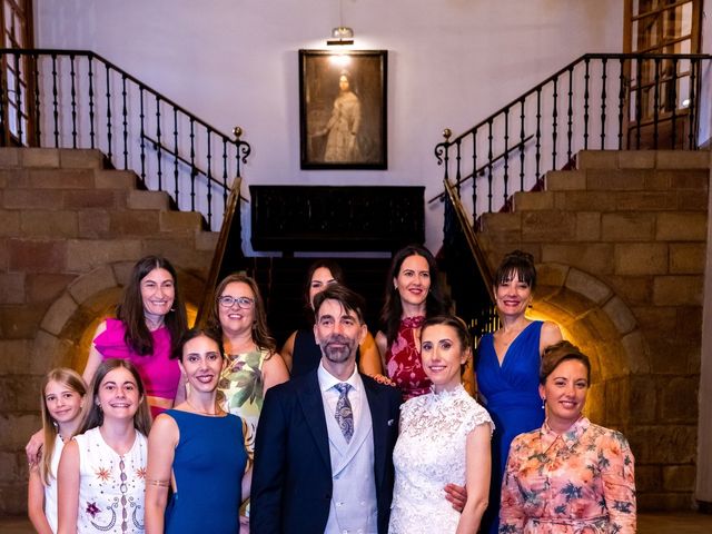 La boda de Javier y Mónica en Oviedo, Asturias 71