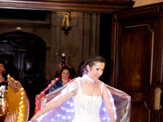La boda de Javier y Mónica en Oviedo, Asturias 85