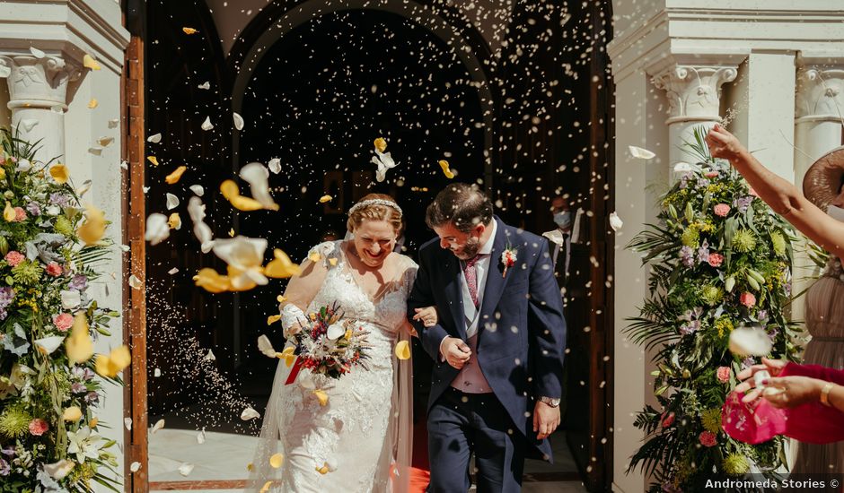 La boda de José Antonio y Carmen en Salteras, Sevilla