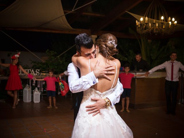 La boda de Dani y Goretti en Caldas De Reis (Casco Urbano), Pontevedra 29