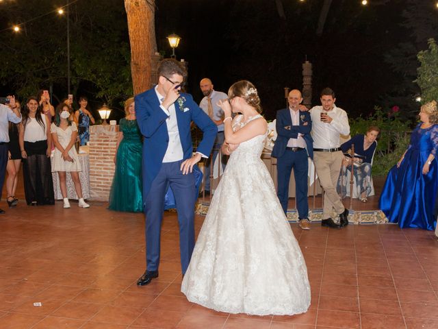 La boda de Cristina y Alex en Alalpardo, Madrid 36