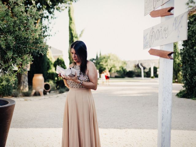 La boda de Óliver y Aurore en Chinchon, Madrid 31