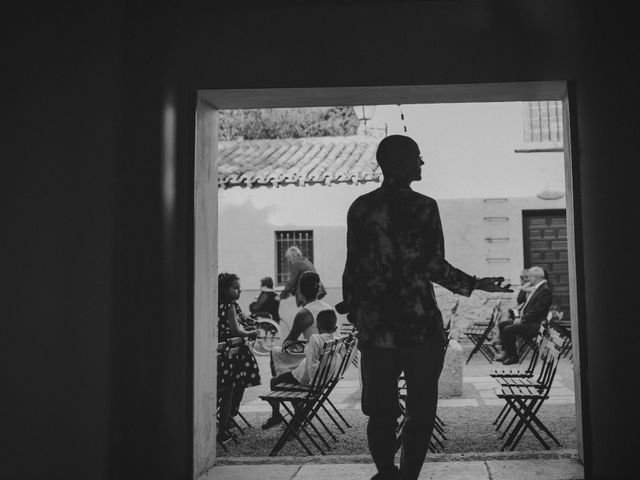 La boda de Óliver y Aurore en Chinchon, Madrid 42