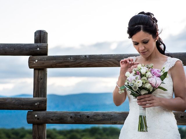 La boda de Arturo y Marian en Pinilla Del Valle, Madrid 60