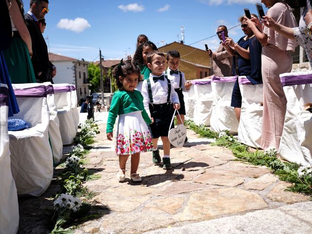 La boda de Víctor y Cecilia en Mangiron, Madrid 27
