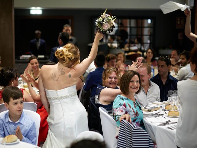 La boda de Ivan y Itziar en Hondarribia, Guipúzcoa 3