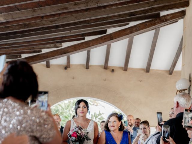 La boda de Cristian  y Marta en Alacant/alicante, Alicante 3