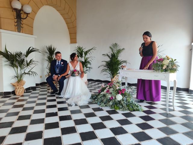 La boda de Cristian  y Marta en Alacant/alicante, Alicante 10