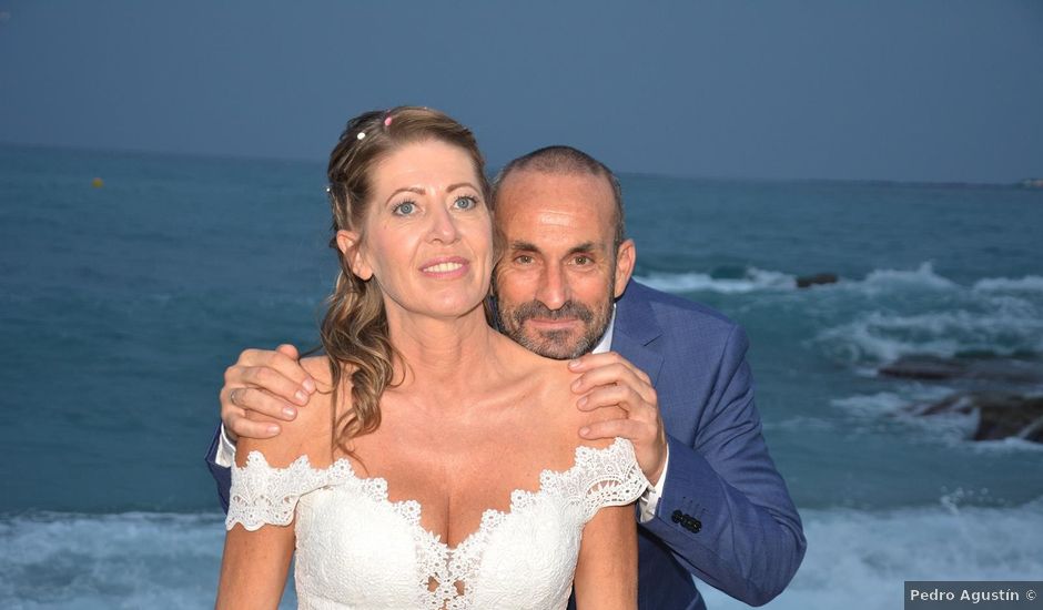 La boda de Manuel y Sabine en La/villajoyosa Vila Joiosa, Alicante