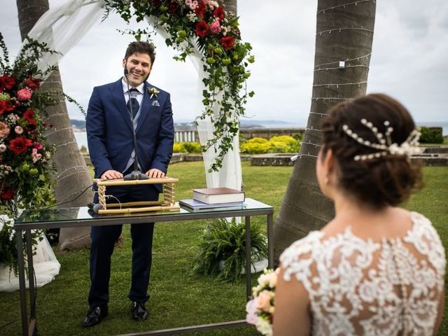 La boda de Esteban y Raquel en O Grove (Casco Urbano), Pontevedra 12