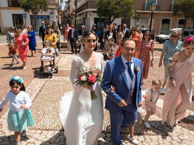 La boda de Julio y Julia en Casas De Los Pinos, Cuenca 19