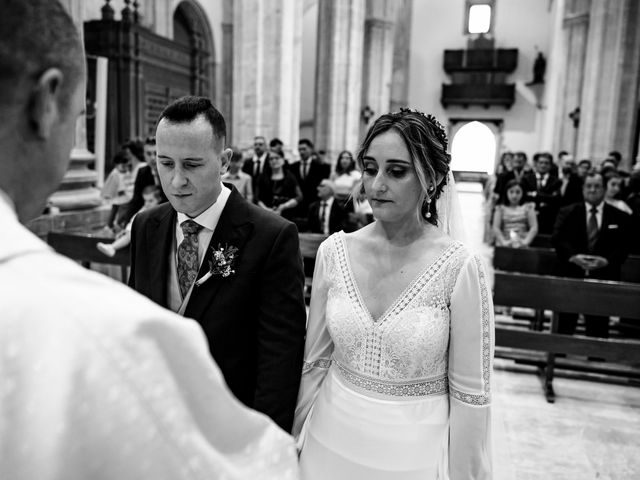 La boda de Julio y Julia en Casas De Los Pinos, Cuenca 25