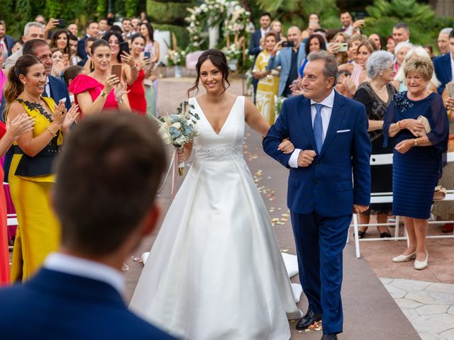 La boda de Ana y Salva en El Puig, Valencia 17