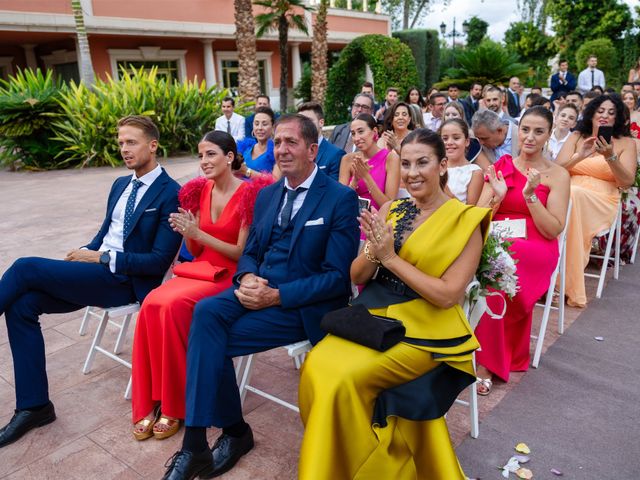 La boda de Ana y Salva en El Puig, Valencia 24