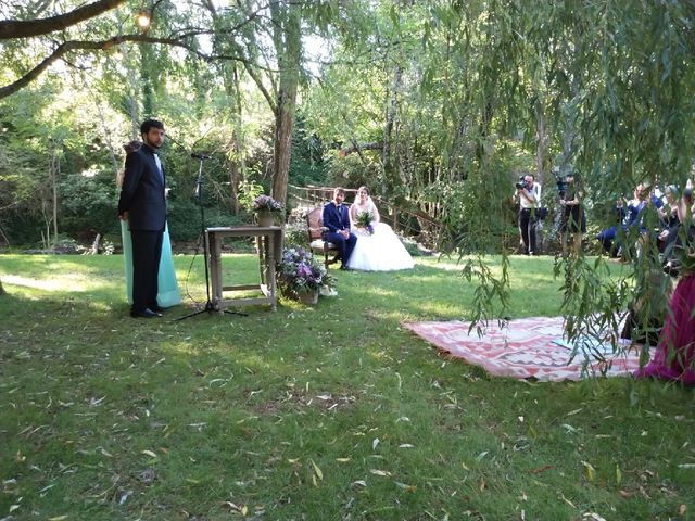 La boda de Alba  y Brandán  en Santiago De Compostela, A Coruña 5