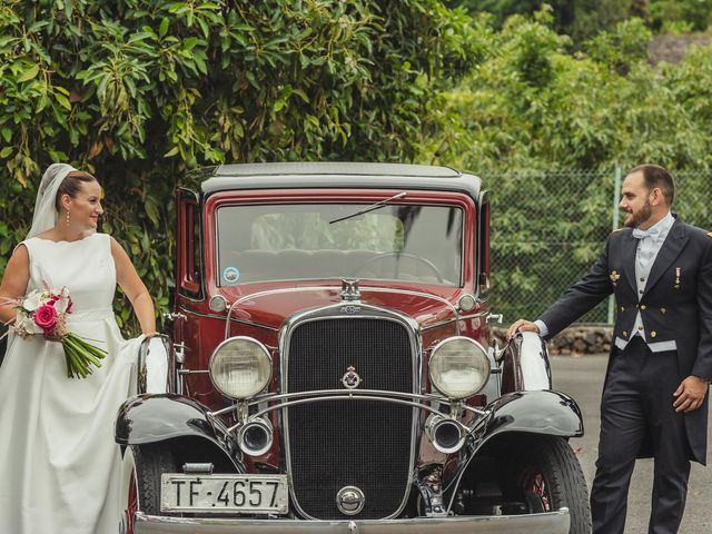 La boda de Ricardo y Esther en La Orotava, Santa Cruz de Tenerife 19