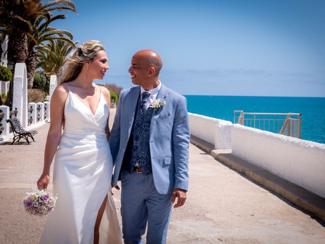 La boda de Michel y Miriam en Vilanova I La Geltru, Barcelona 16