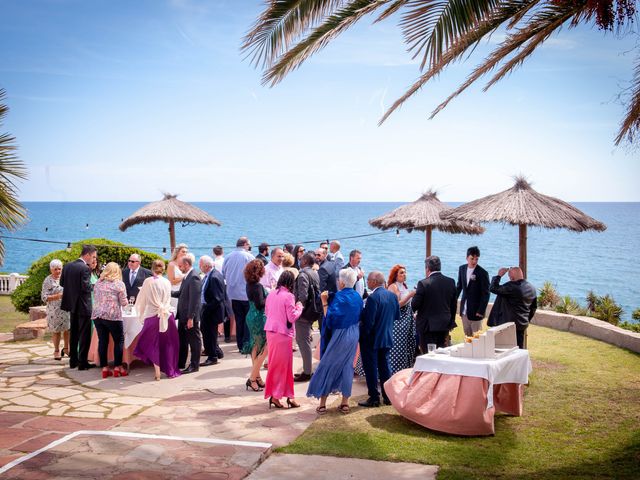 La boda de Michel y Miriam en Vilanova I La Geltru, Barcelona 52