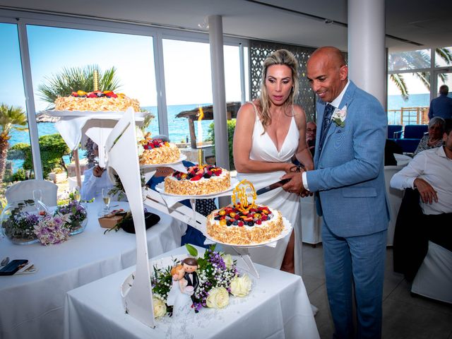 La boda de Michel y Miriam en Vilanova I La Geltru, Barcelona 53