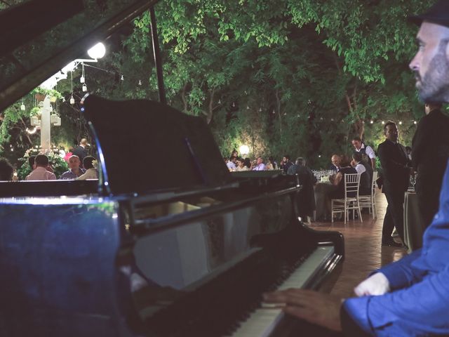 La boda de Arturo y Isabel en Godella, Valencia 4