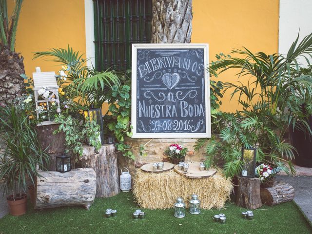 La boda de Arturo y Isabel en Godella, Valencia 13