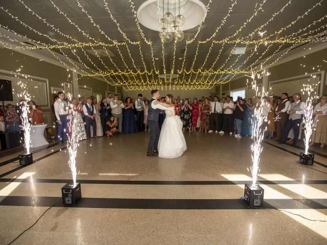 La boda de Alejandro y Raquel en Ferrol, A Coruña 2
