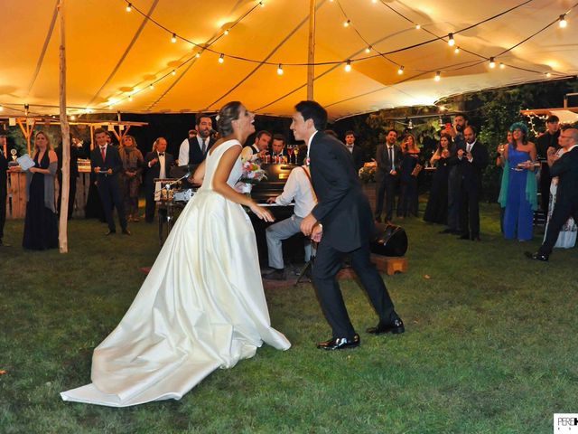La boda de Xavi  y Tina  en Sant Fruitos De Bages, Barcelona 2