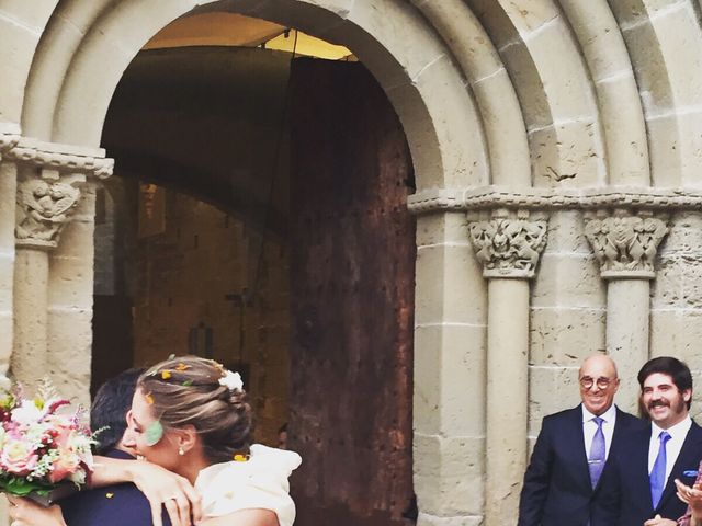 La boda de Xavi  y Tina  en Sant Fruitos De Bages, Barcelona 15