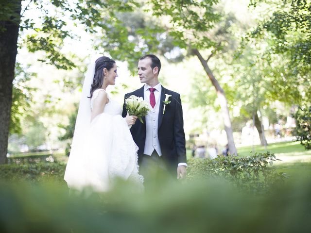 La boda de Alvaro y Elena en Madrid, Madrid 20