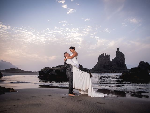 La boda de Francisco  y Patricia  en Puerto De La Cruz, Santa Cruz de Tenerife 39