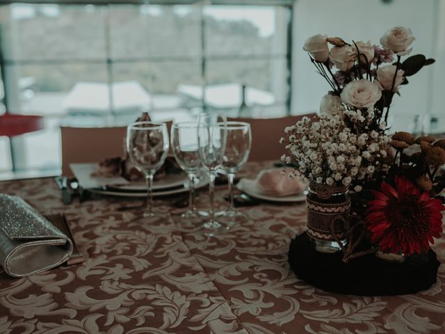 La boda de Miguel Ángel y Verónica en Santa Elena, Jaén 30