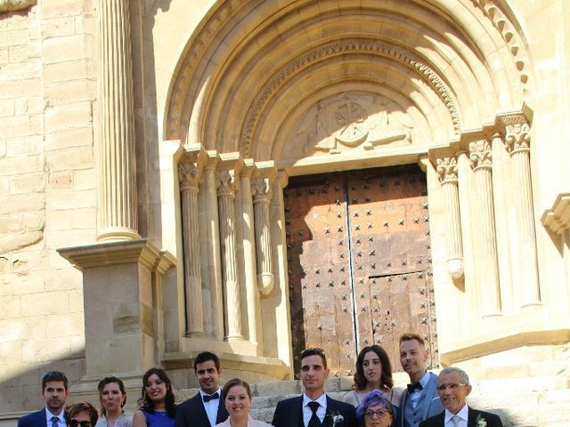 La boda de Alberto y Julia en Tamarite De Litera, Huesca 1