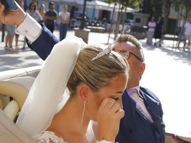 La boda de Fernando y Ana María  en Sevilla, Sevilla 18