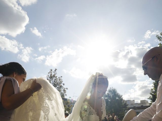 La boda de Fernando y Ana María  en Sevilla, Sevilla 19