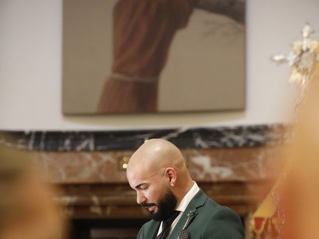 La boda de Fernando y Ana María  en Sevilla, Sevilla 30