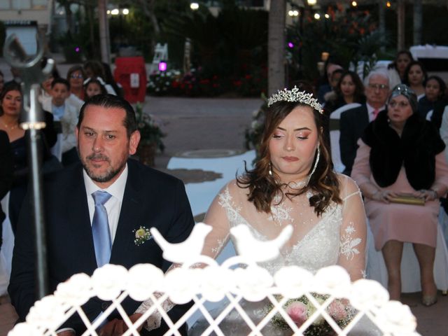 La boda de Guillermo Canton  y Daniela Vargas  en Rioja, Almería 6
