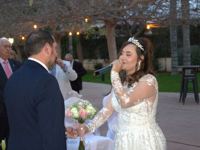 La boda de Guillermo Canton  y Daniela Vargas  en Rioja, Almería 1