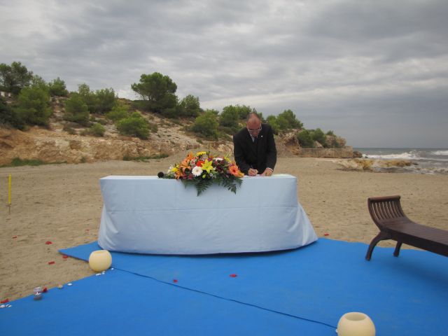 La boda de Carlos y Pilar en L&apos; Ametlla De Mar, Tarragona 7