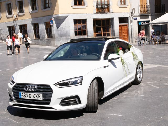 La boda de Amaia y Merino en Elgoibar, Guipúzcoa 64