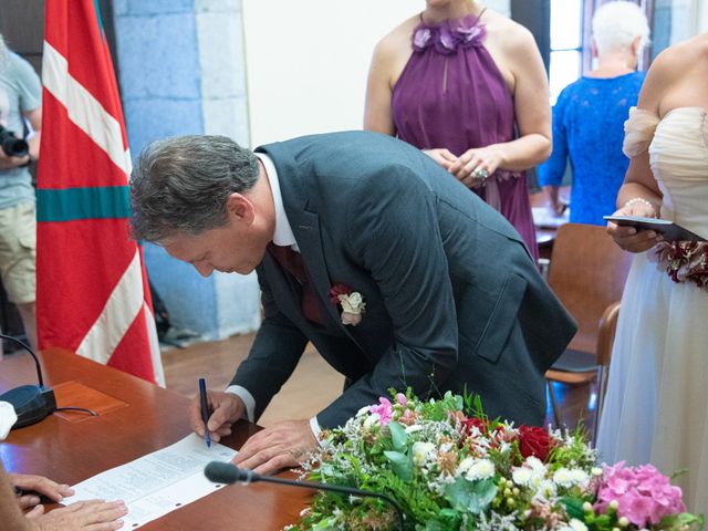 La boda de Amaia y Merino en Elgoibar, Guipúzcoa 84