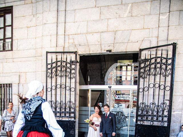 La boda de Amaia y Merino en Elgoibar, Guipúzcoa 117