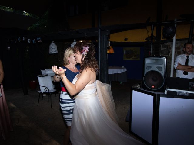 La boda de Amaia y Merino en Elgoibar, Guipúzcoa 293