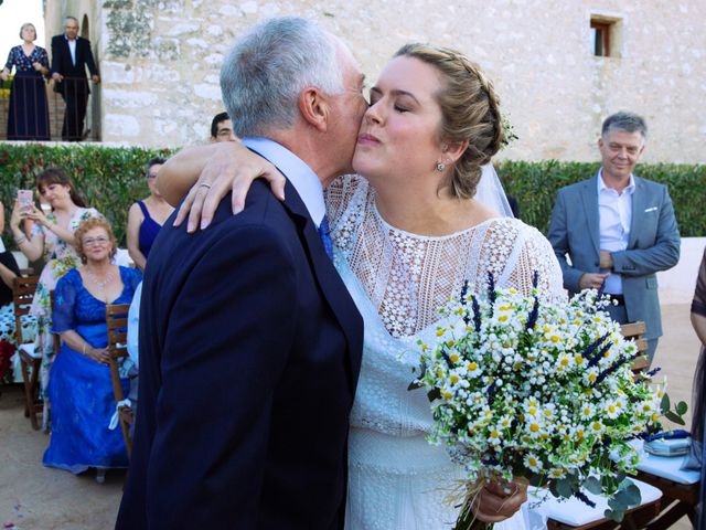 La boda de Martí y Lau en Orient, Islas Baleares 23